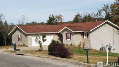Main picture of 354 Spring Meadow Pkwy