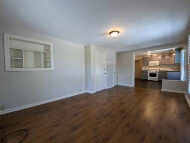 Main picture of 677 W 12th Ave