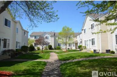 Main picture of 9064 Scarlet Globe Dr