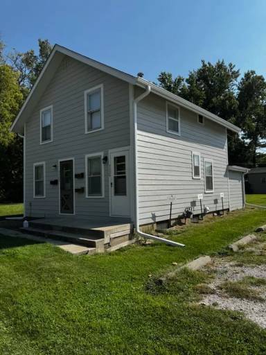 Main picture of 3324 Story St