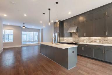 Main picture of 286 Castleberry Hill Walk SW