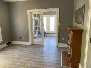 Main picture of 520 1/2 N Olive St