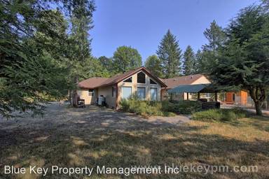 Main picture of 6301 NE 249th Way
