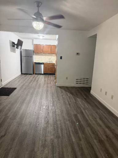 Main picture of 1231 Creve Coeur Crossing Ln