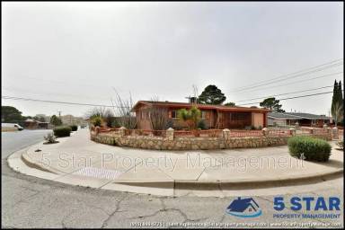 Main picture of 7830 Basswood Ave