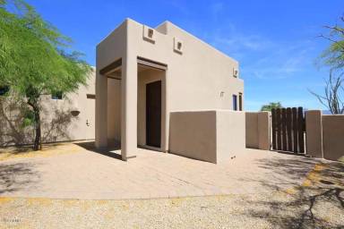 Main picture of 17040 Baker Rd