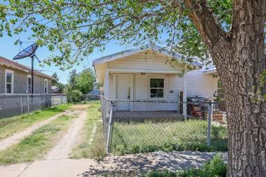 Main picture of 310 S Prospect St