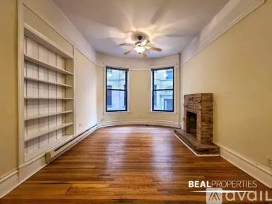 Main picture of 1216 N Dearborn St