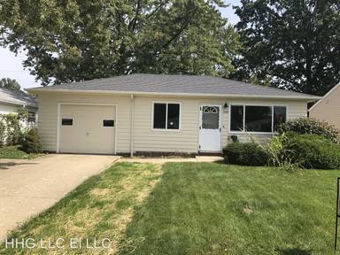 Main picture of 1799 Ridgeview Dr