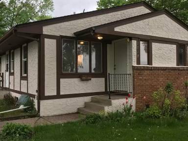 Main picture of 2717 Hampshire Ave N