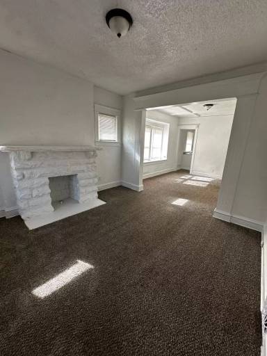 Main picture of 3934 Garfield Ave