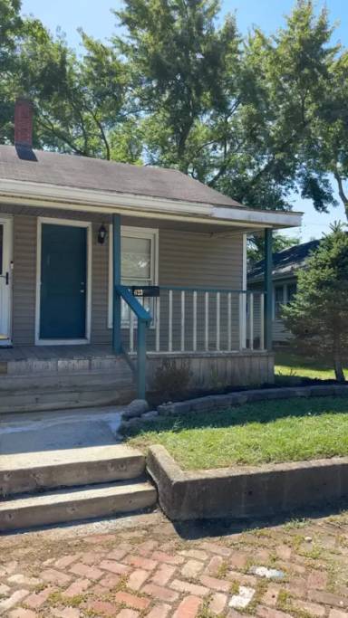 Main picture of 623 Cherry St