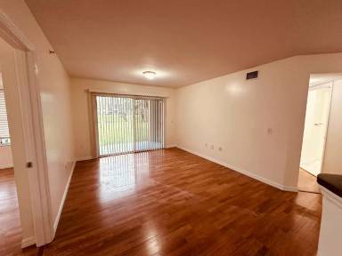 Main picture of Emerald Isle at Laguna Lakes