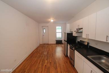 Main picture of 212-18 E 89th St