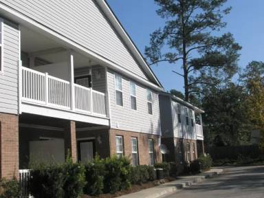 Main picture of Deerwood Place Apartments - 2 bdrm / 2 bath