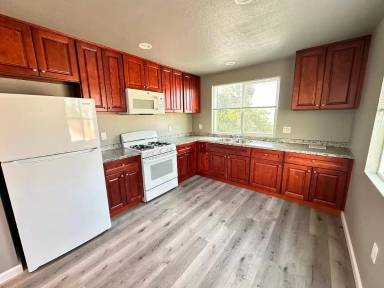 Main picture of 1649 Marl Ave