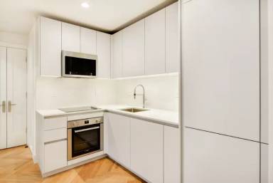 Main picture of 411 14th St