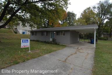 Main picture of 28 Lark Ave