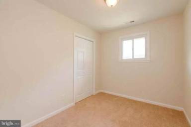 Main picture of 903 59th Ave