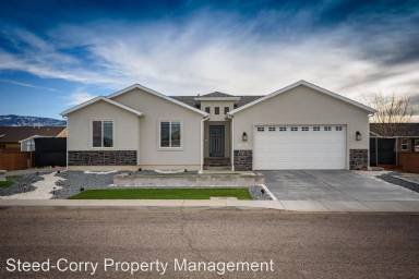 Main picture of 4005 W 100 S