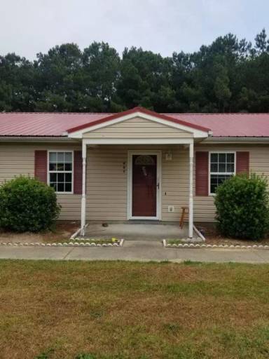 Main picture of 407 Hill Loop Rd