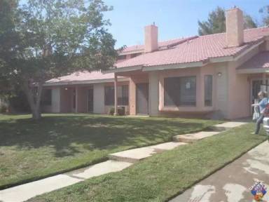 Main picture of 1827 E Avenue J10