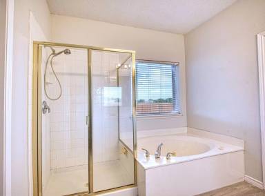 Main picture of 1532 Tanglewood Dr