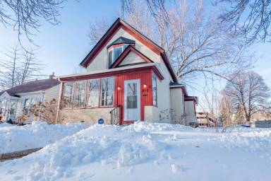 Main picture of 809 Englewood Ave