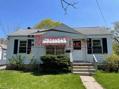Main picture of 945 Hubbard Ave
