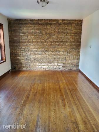 Main picture of 3708 N Sheffield Ave