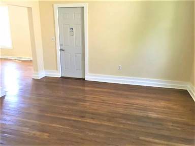 Main picture of 1001 N Walnut St