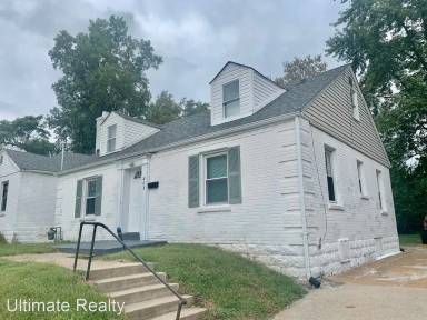Main picture of 823 Airport Rd