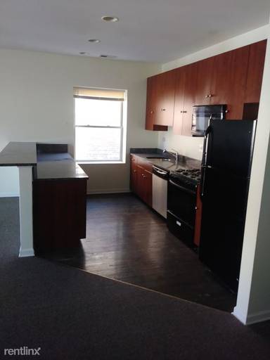 Main picture of 7514-16 S Essex Ave