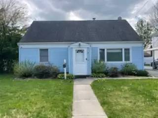 Main picture of 8 Libby Ave