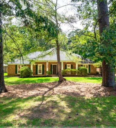 Main picture of 505 Parkway Rd
