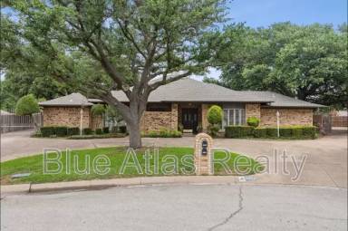 Main picture of 4854 Starcrest Ct