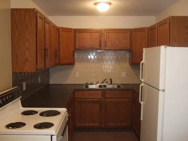 Main picture of 2007 E 21st St