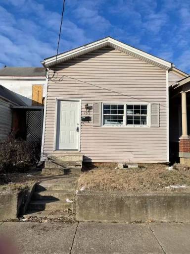 Main picture of 1713 W Oak St
