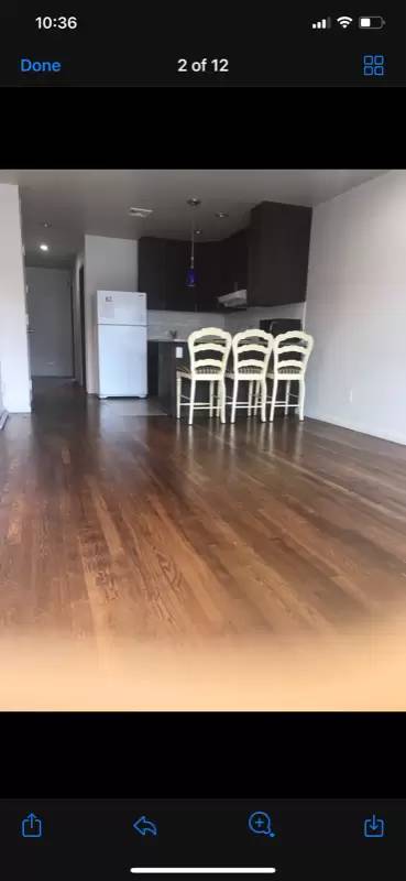 Main picture of 4220 Bell Blvd