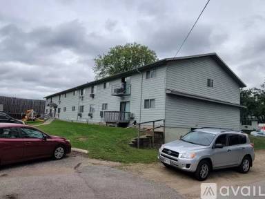 Main picture of 919 Gould St
