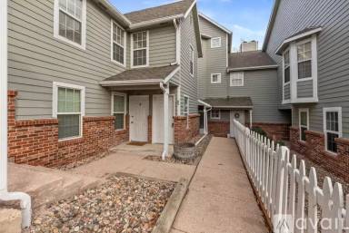 Main picture of 2037 Palm Dr