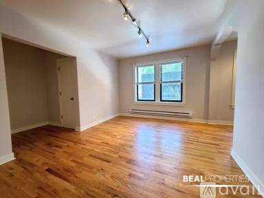 Main picture of 2420 N Kedzie Blvd