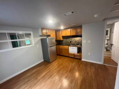 Main picture of 121 Westwood Dr