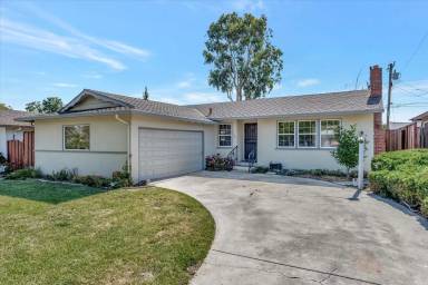 Main picture of 3368 Calvin Ave
