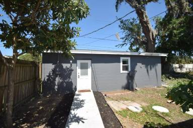 Main picture of 527 Garden Dr N