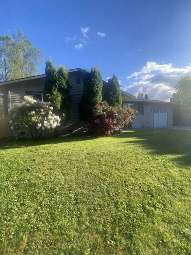 Main picture of 26813 NE Anderson St