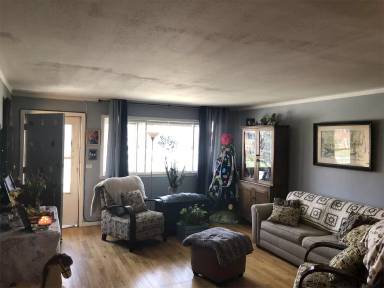 Main picture of 617 Dulles Rd
