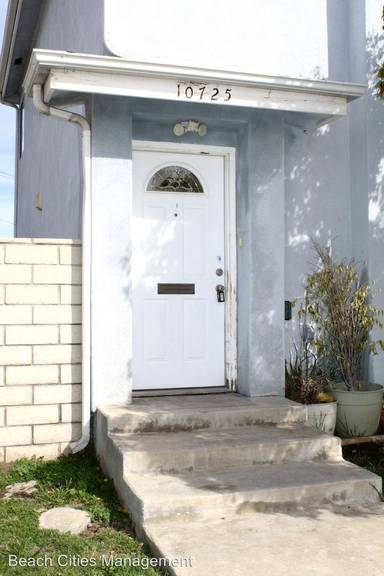 Main picture of 10721 Chestnut St