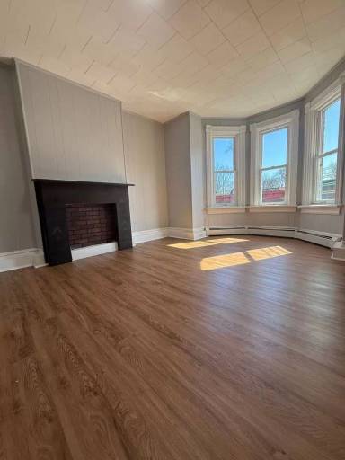 Main picture of 52 Benkard Ave