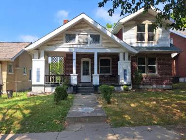 Main picture of 209 N Park Ave